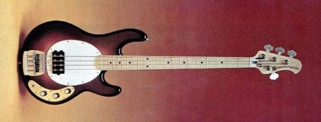 www.musicmanbass.global